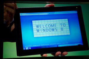 Windows8 Build 7985 NVIDIA IE9.jpg